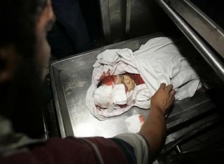 Gaza/Hanin une fillette de 10 mois tu par un raid isralien